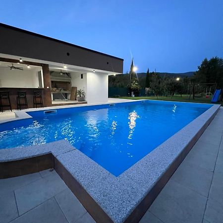 Amal Grand Villa Bihać Exteriör bild