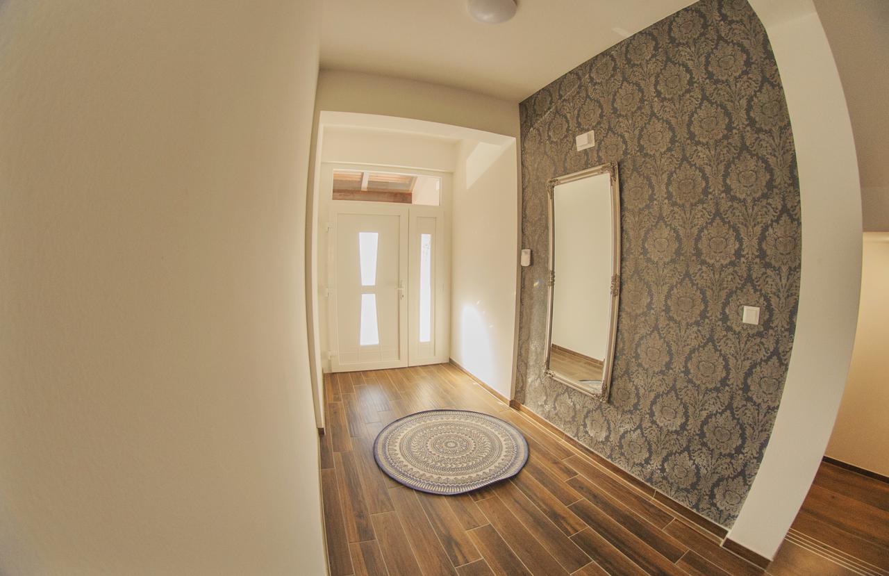 Amal Grand Villa Bihać Exteriör bild